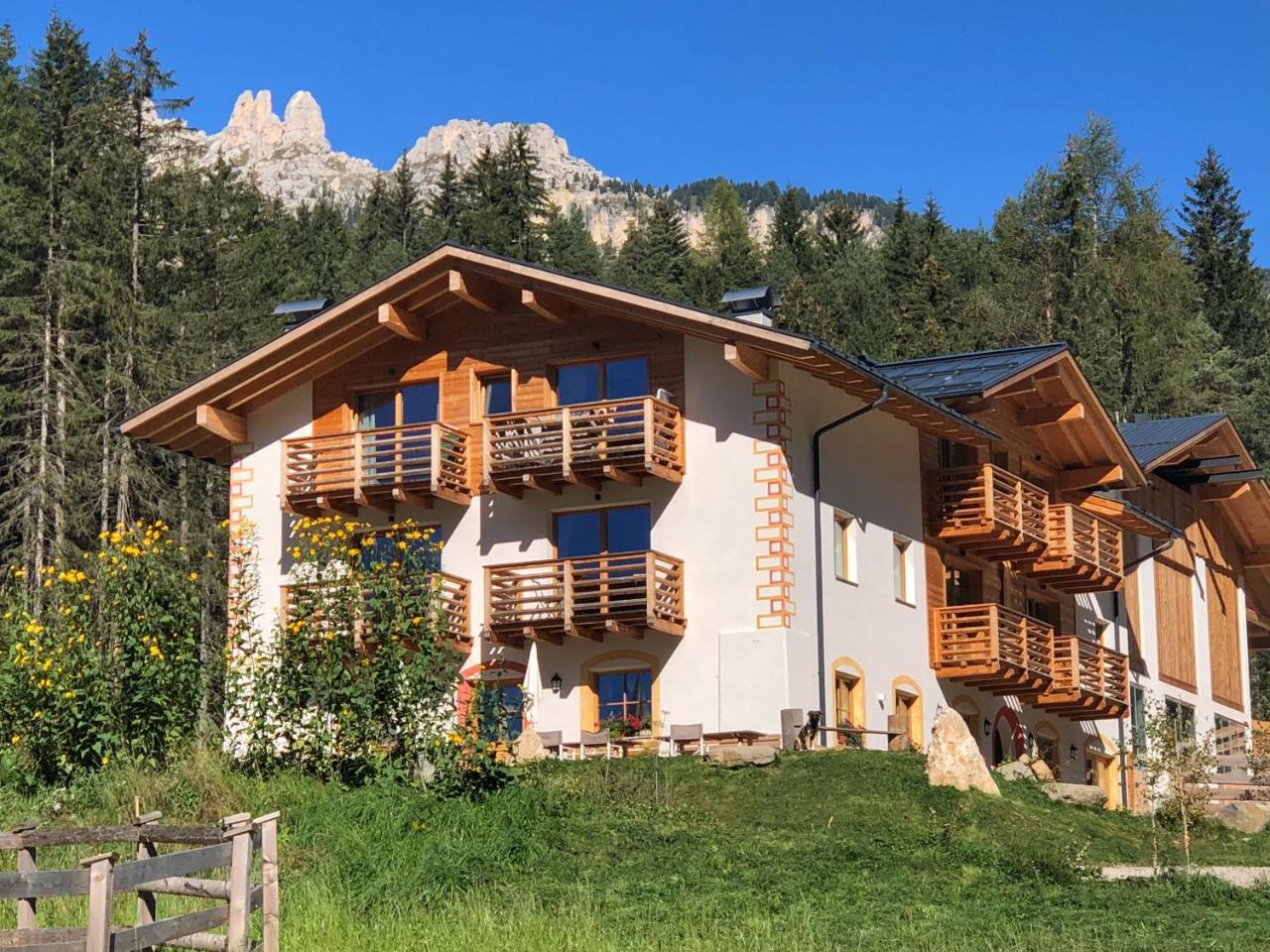 Agriturismo Soreie - Farmstay Vigo di Fassa Ngoại thất bức ảnh